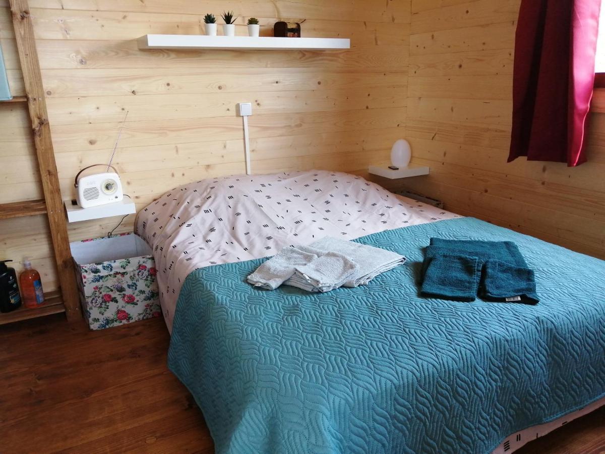 Le Chalet Des Etoiles Champagnac-le-Vieux 外观 照片
